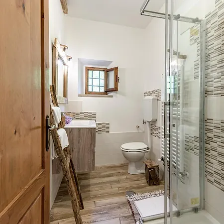 Cascina Gretaio Con Piscina Villa
