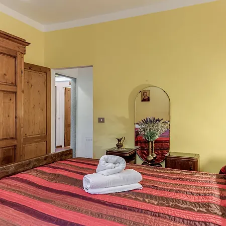 Cascina Gretaio Con Piscina וילה רג'לו