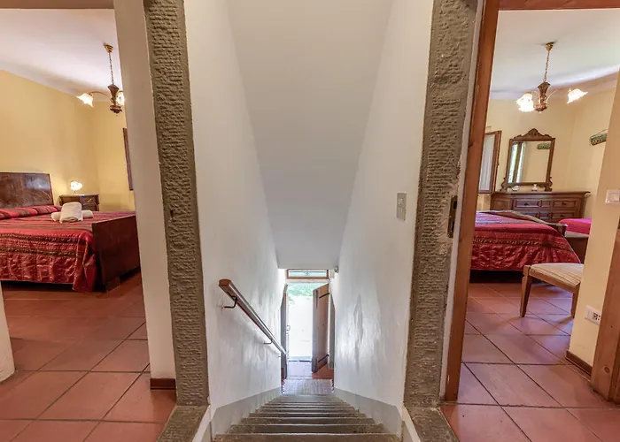 Cascina Gretaio Con Piscina 빌라