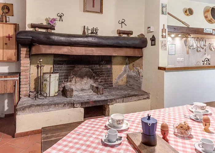 Cascina Gretaio Con Piscina * 레겔로