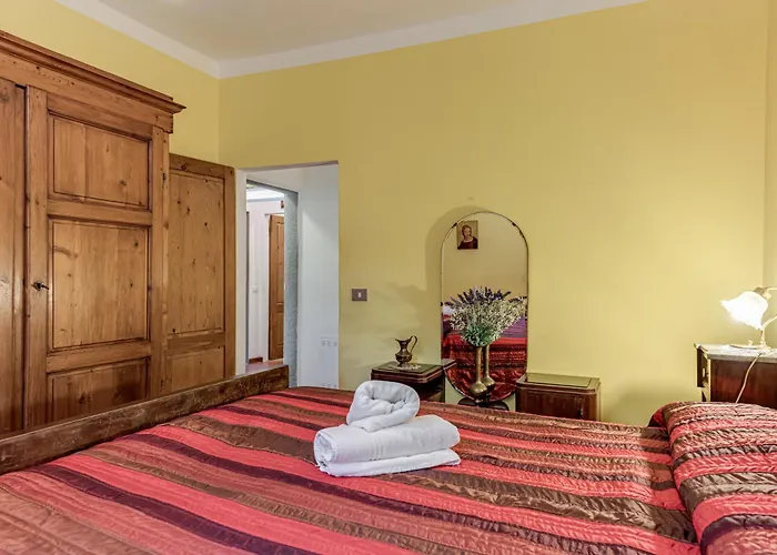 Cascina Gretaio Con Piscina 빌라 레겔로