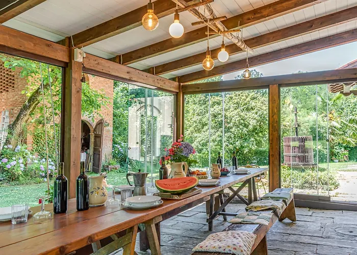 Cascina Gretaio Con Piscina 빌라 *